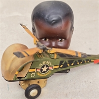 armygroen-helikopter-army-ordnane-militaerhelikopter-vintage-legetoej